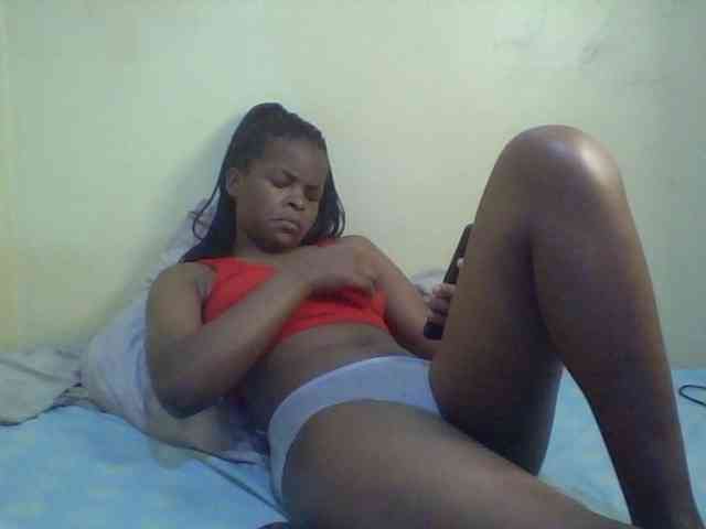 Cute-lizah webcam