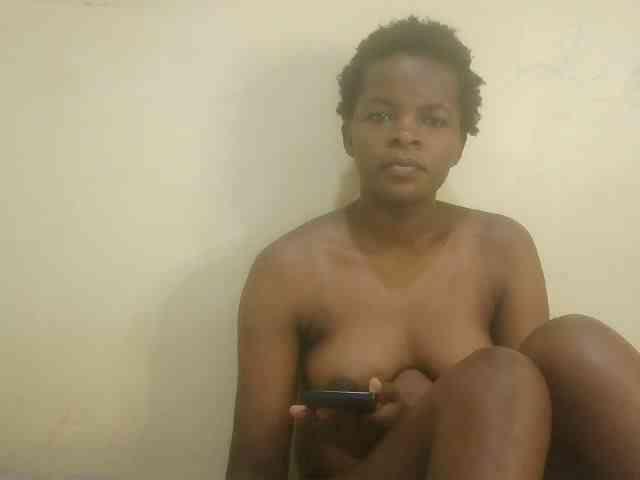 Cute-lizah webcam