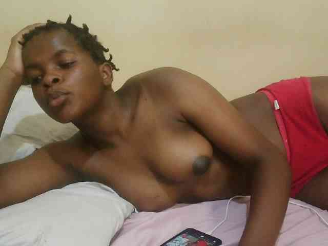 Cute-lizah webcam