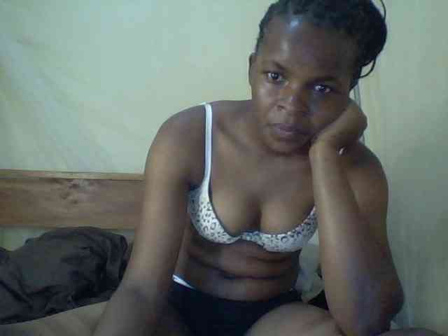 Cute-lizah webcam