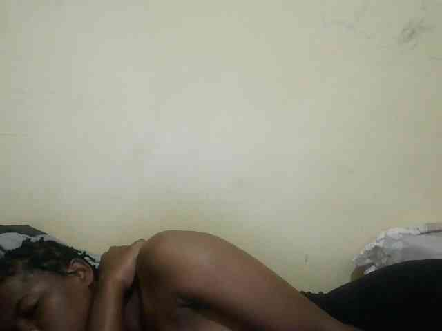 Cute-lizah webcam