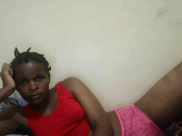Cute-lizah webcam
