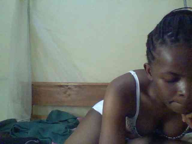 Cute-lizah webcam