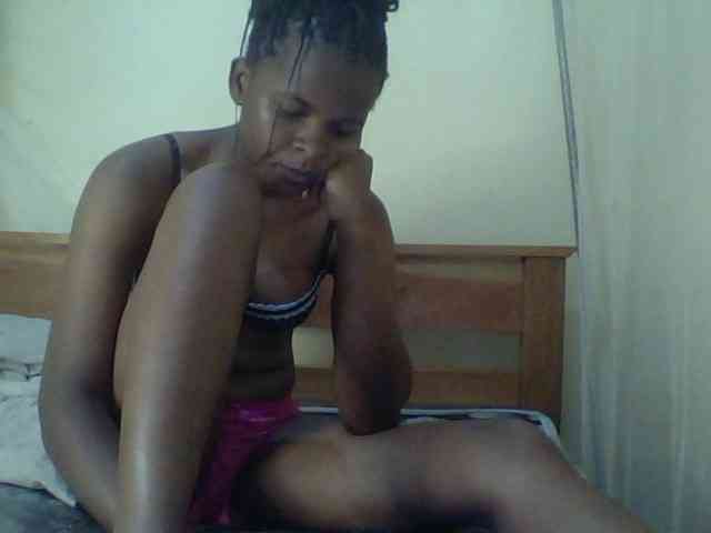 Cute-lizah webcam