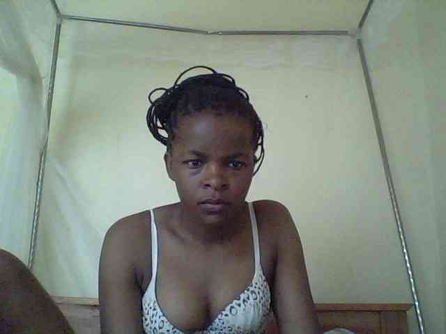 Cute-lizah webcam