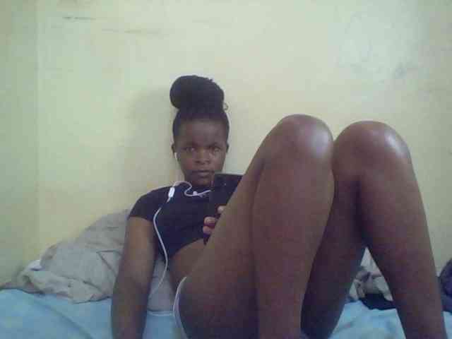 Cute-lizah webcam