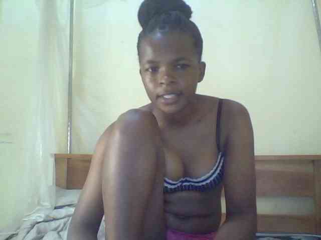 Cute-lizah webcam