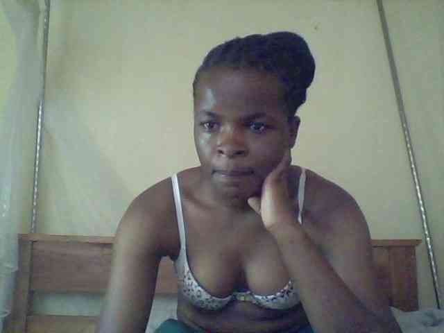 Cute-lizah webcam