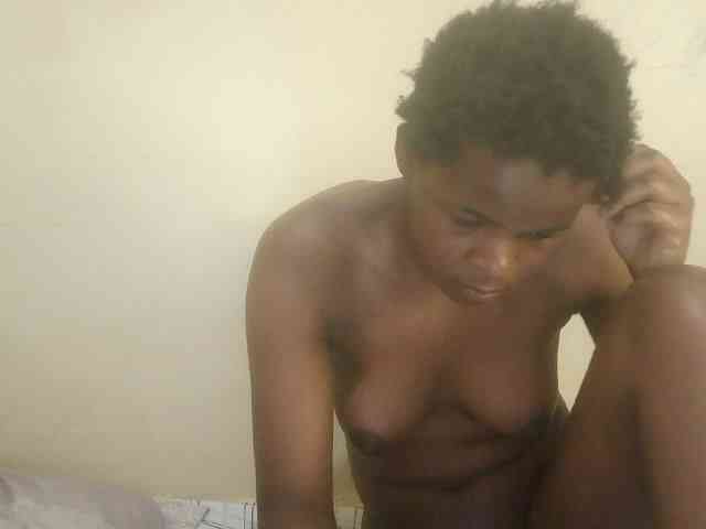 Cute-lizah webcam