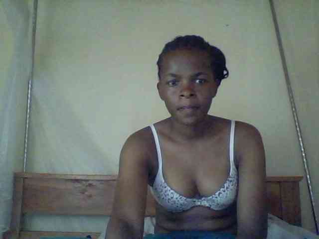 Cute-lizah webcam