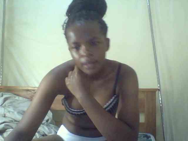 Cute-lizah webcam