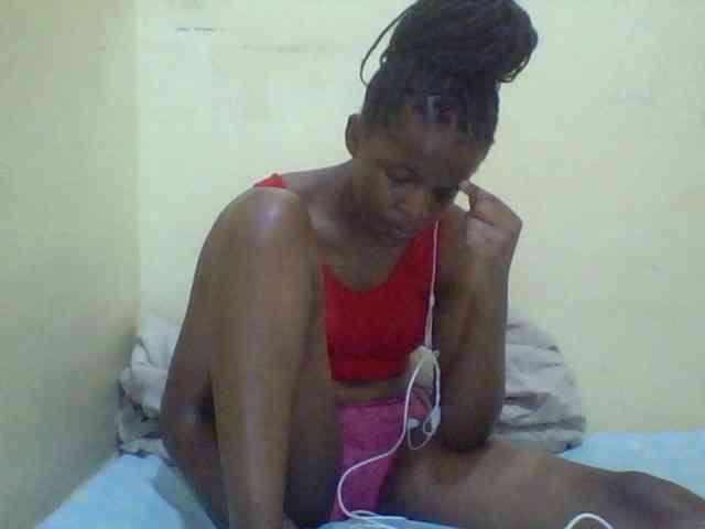 Cute-lizah webcam