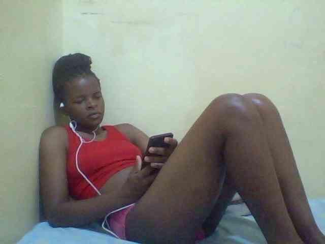 Cute-lizah webcam