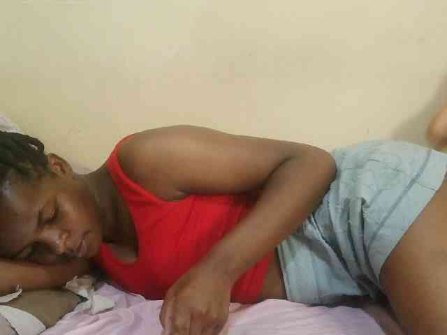 Cute-lizah webcam