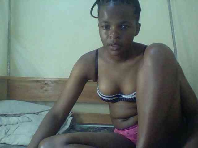 Cute-lizah webcam