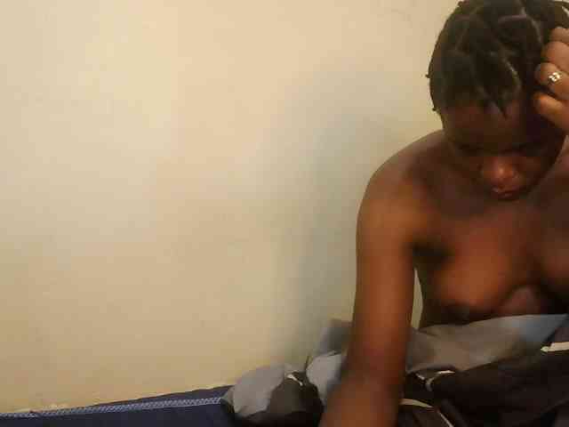 Cute-lizah webcam