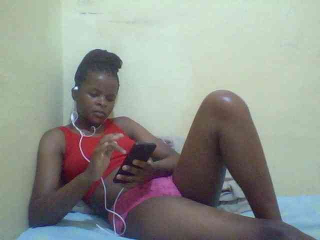 Cute-lizah webcam
