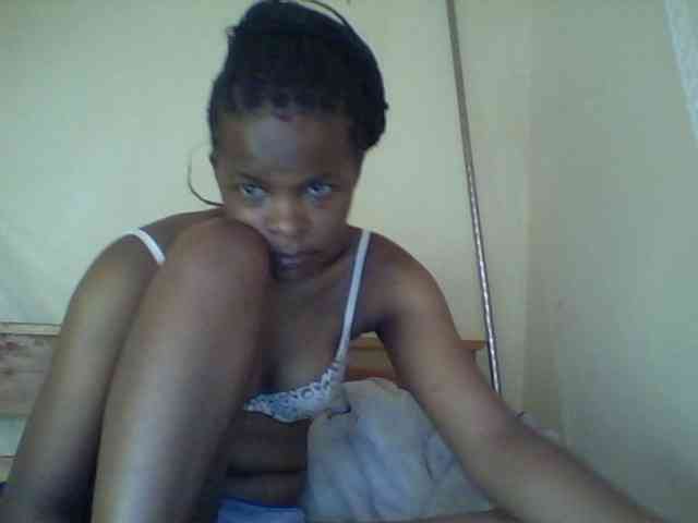 Cute-lizah webcam