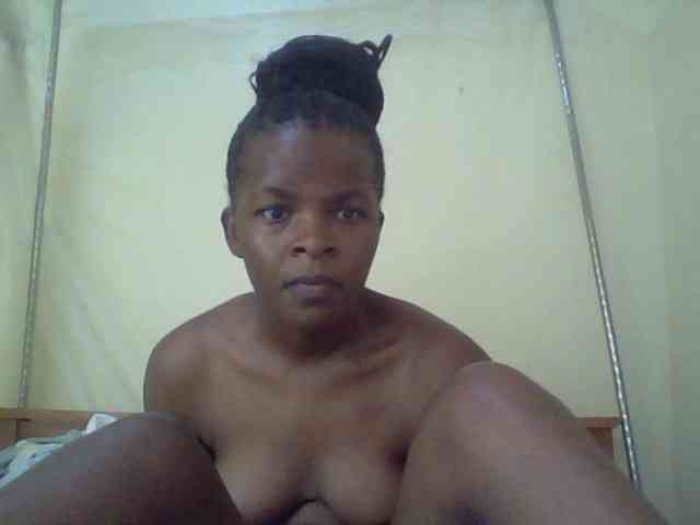 Cute-lizah webcam