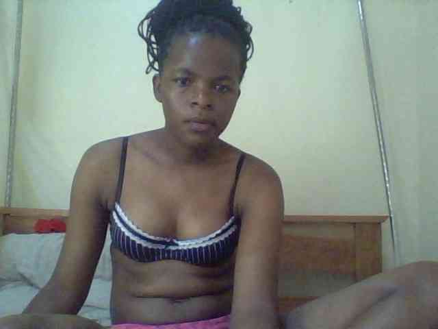 Cute-lizah webcam