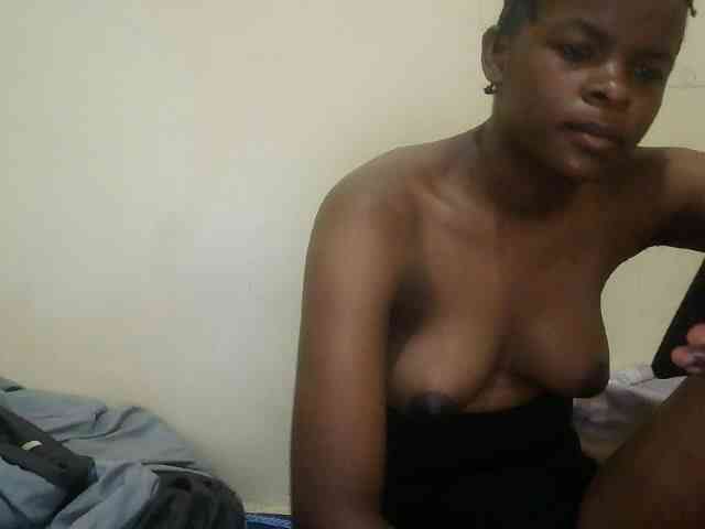 Cute-lizah webcam