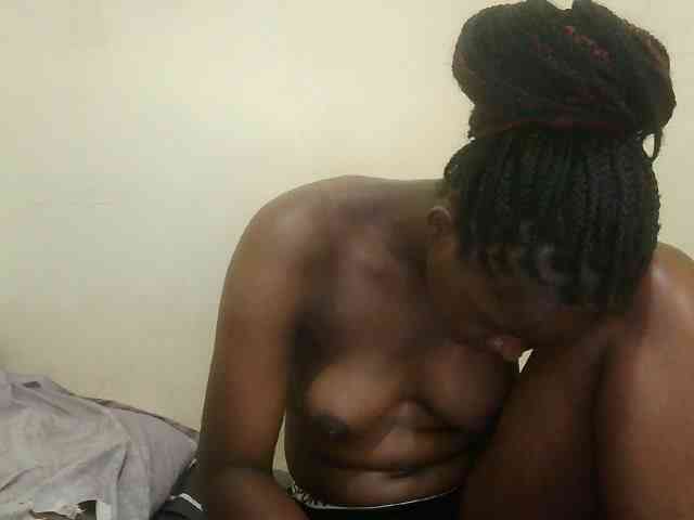 Cute-lizah webcam