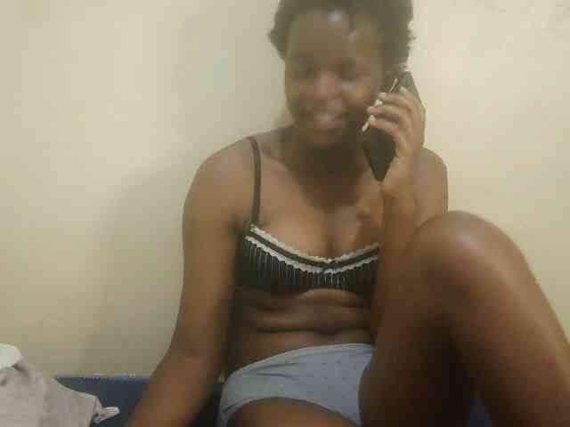 Cute-lizah webcam