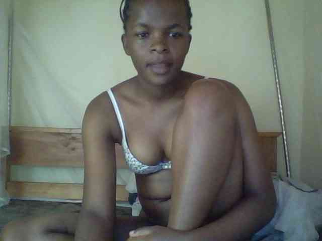 Cute-lizah webcam
