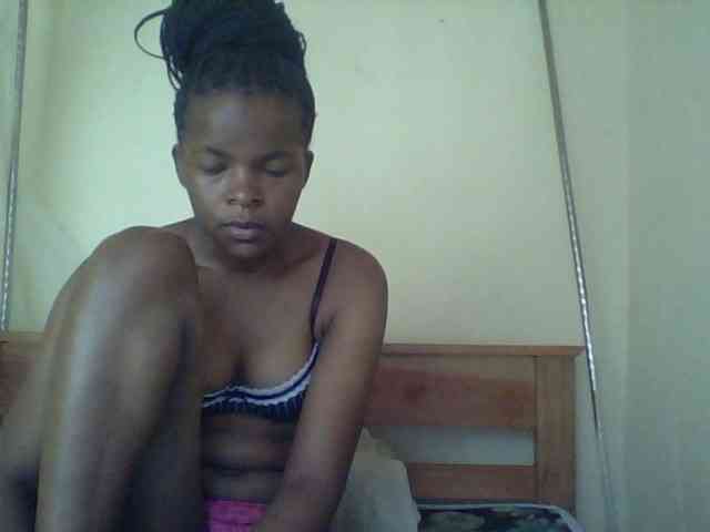 Cute-lizah webcam