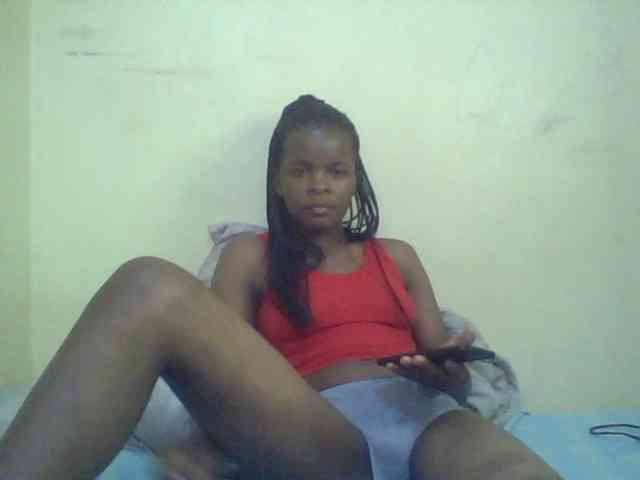Cute-lizah webcam