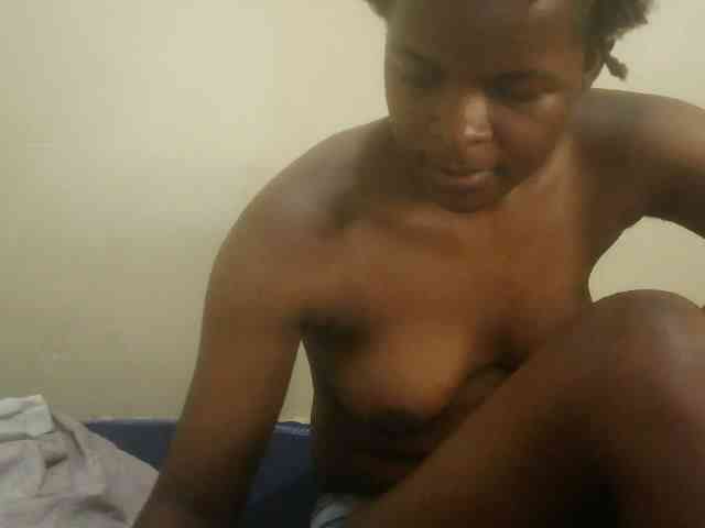Cute-lizah webcam