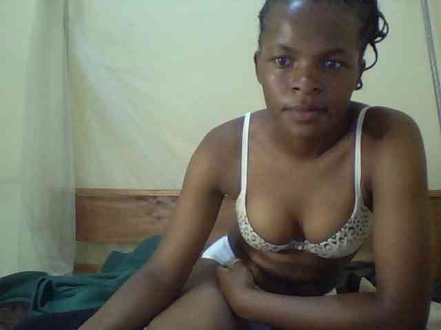 Cute-lizah webcam