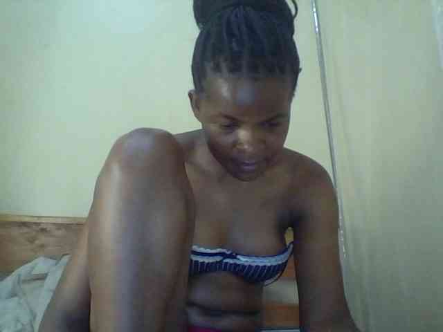Cute-lizah webcam