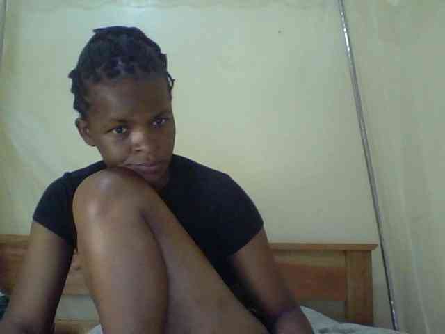 Cute-lizah webcam