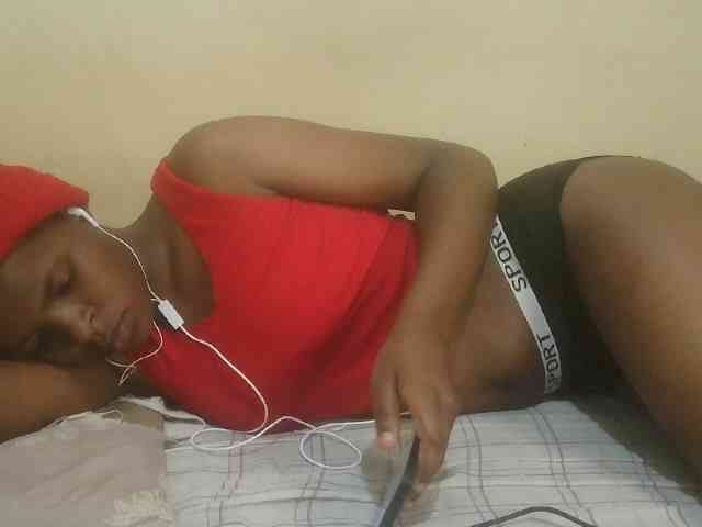 Cute-lizah webcam