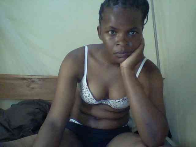 Cute-lizah webcam