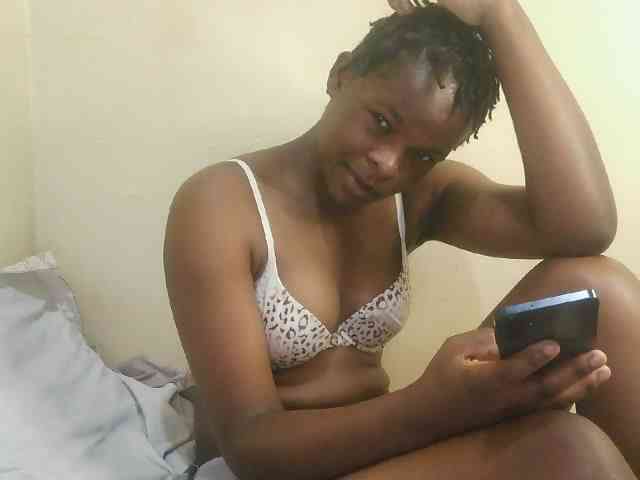 Cute-lizah webcam