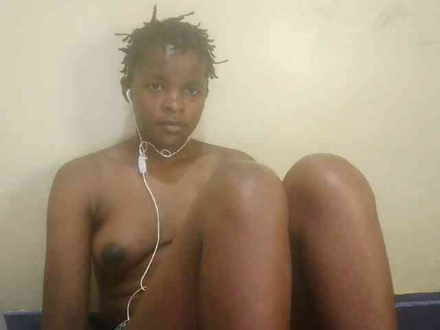 Cute-lizah webcam