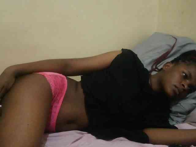 Cute-lizah webcam