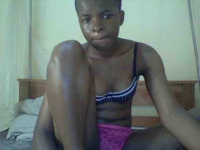 Cute-lizah webcam