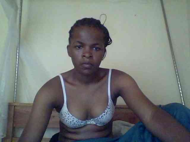 Cute-lizah webcam