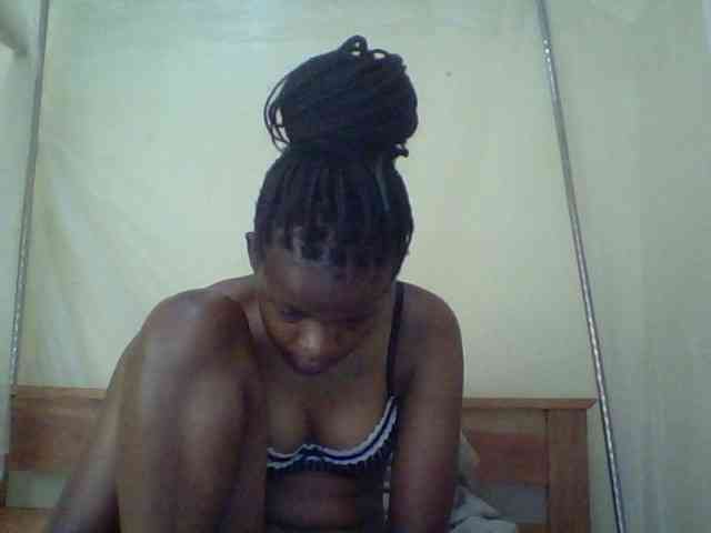 Cute-lizah webcam