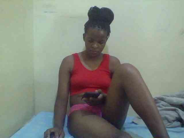Cute-lizah webcam