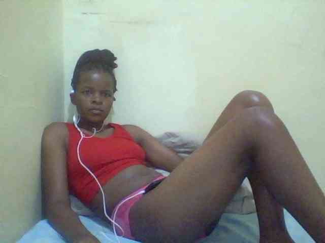 Cute-lizah webcam