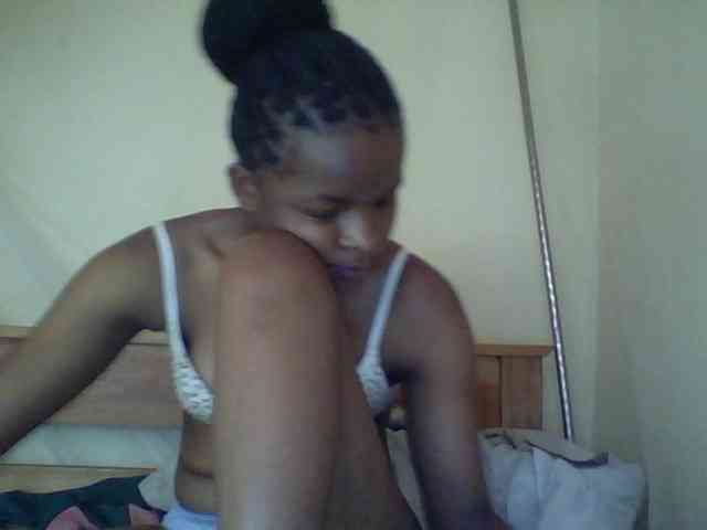 Cute-lizah webcam