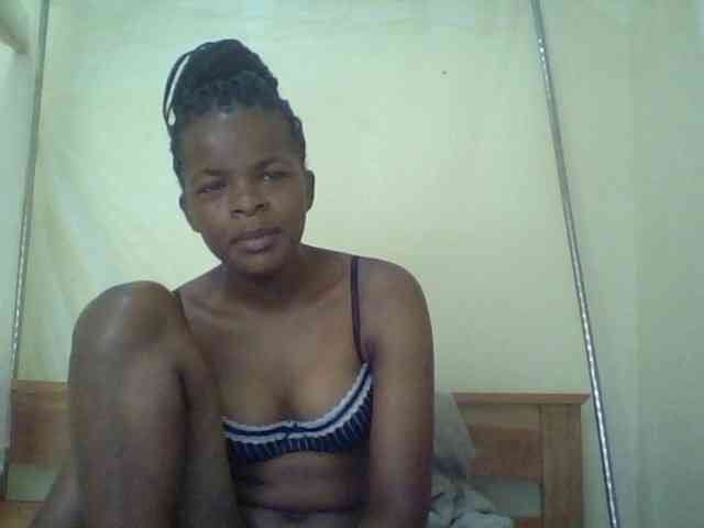 Cute-lizah webcam