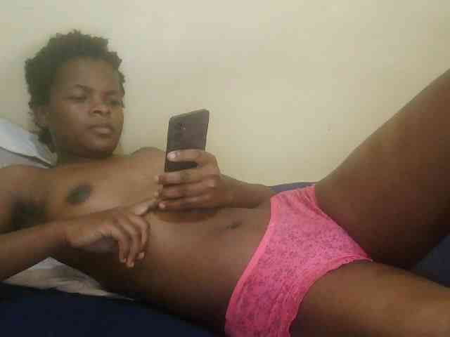 Cute-lizah webcam