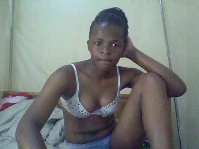 Cute-lizah webcam