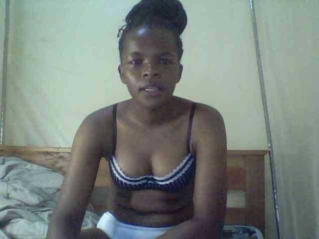 Cute-lizah webcam