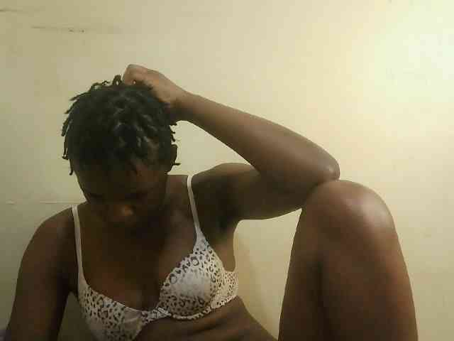 Cute-lizah webcam